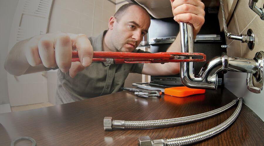Expert burst pipe repair services in Geronimo, OK